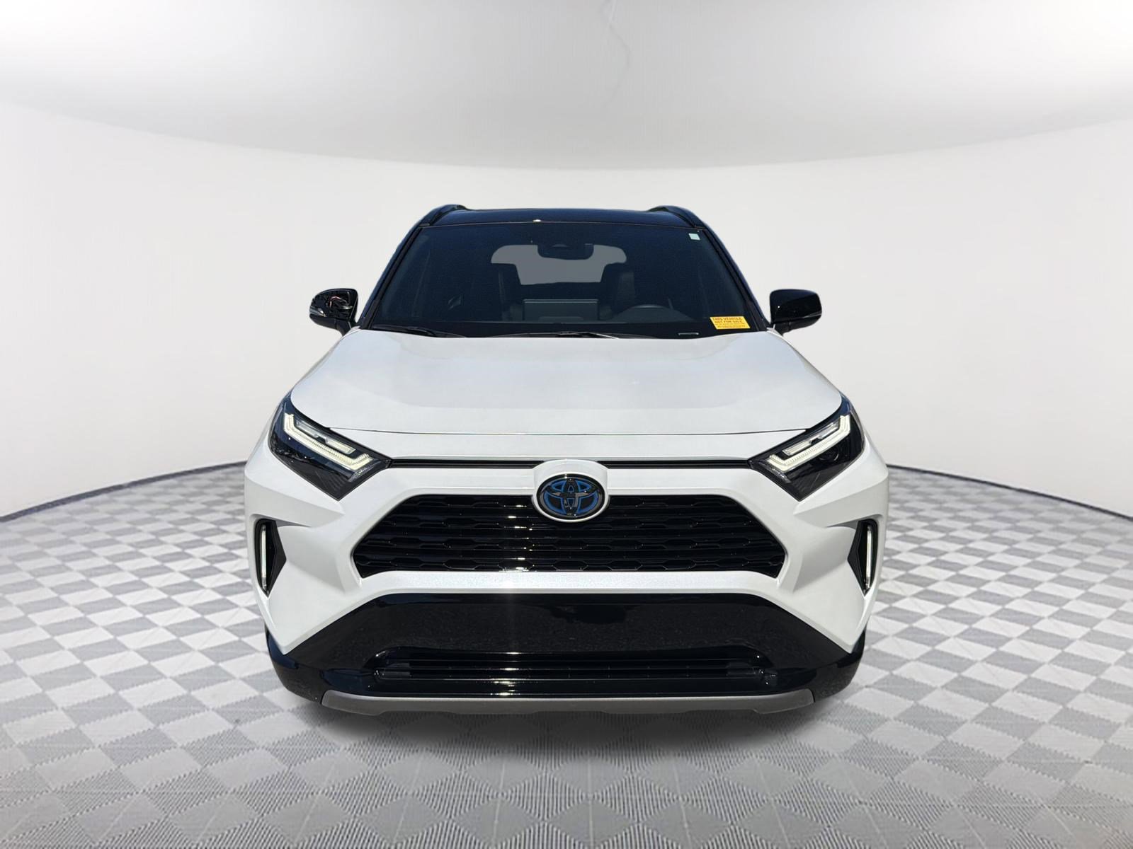 Used 2024 Toyota RAV4 XSE w/ Weather Package AWD/4WD image 9