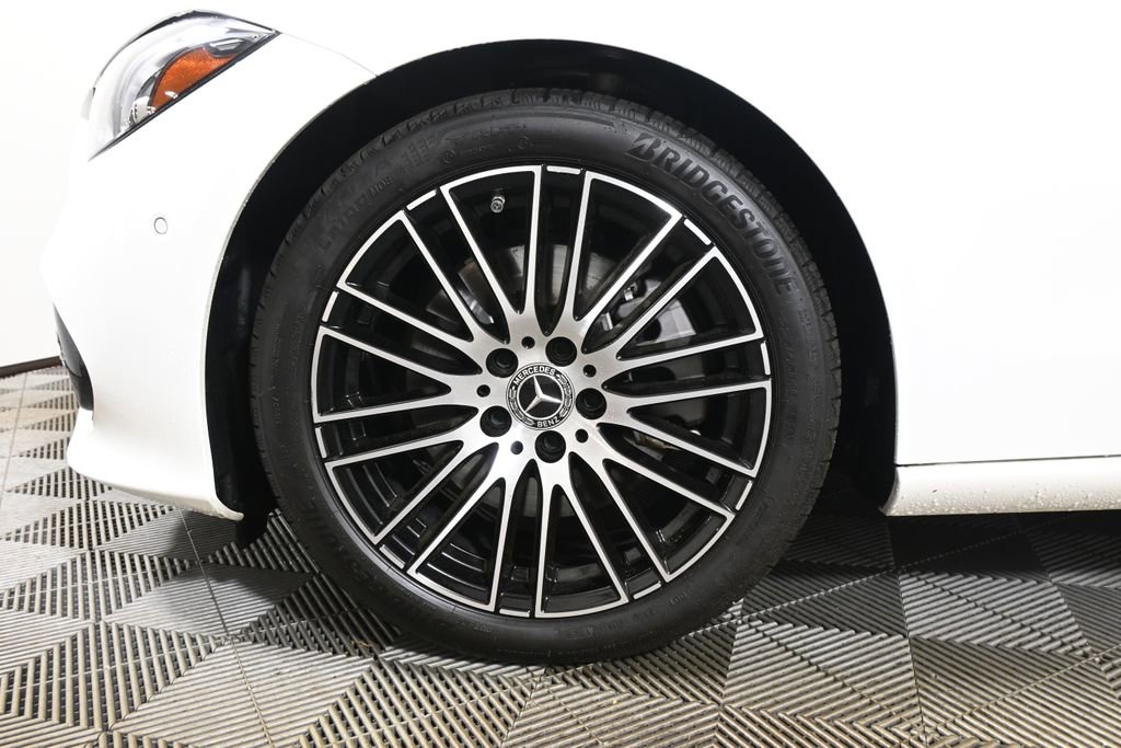 Used 2023 Mercedes-Benz C 300 4MATIC Sedan image 12