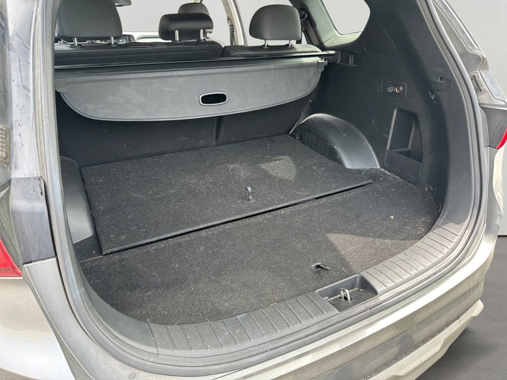 Used 2020 Hyundai Santa Fe SEL AWD/4WD image 28