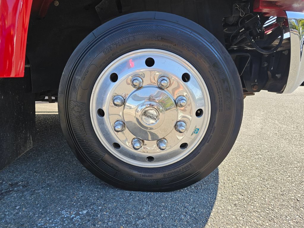 Used 2006 GMC TopKick C4500 2WD Crew Cab image 9