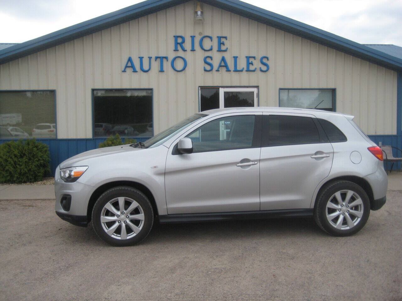 Used 2014 Mitsubishi Outlander Sport ES AWD/4WD image 1