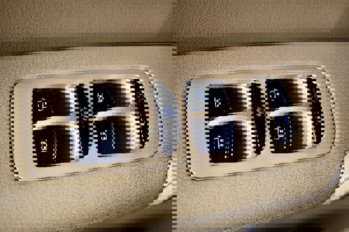 Used 2008 Porsche Cayenne GTS image 18