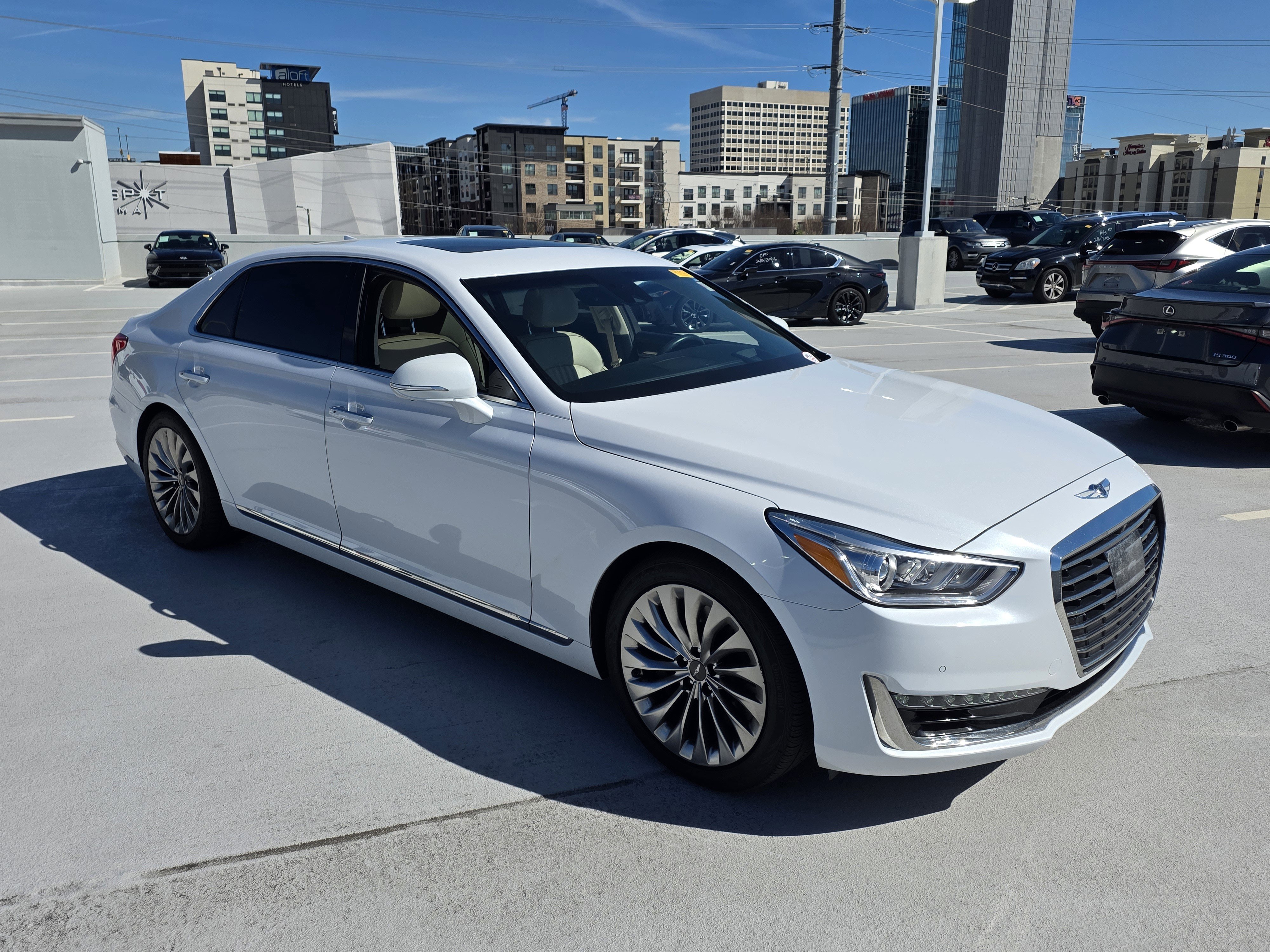 Used 2018 Genesis G90 5.0 Ultimate image 7