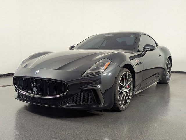 Used 2024 Maserati GranTurismo Trofeo image 4