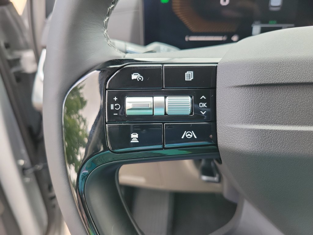 New 2027 Kia Carnival LXS FWD image 21
