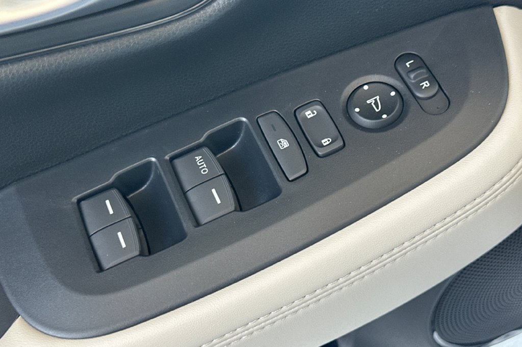New 2027 Honda HR-V LX image 12