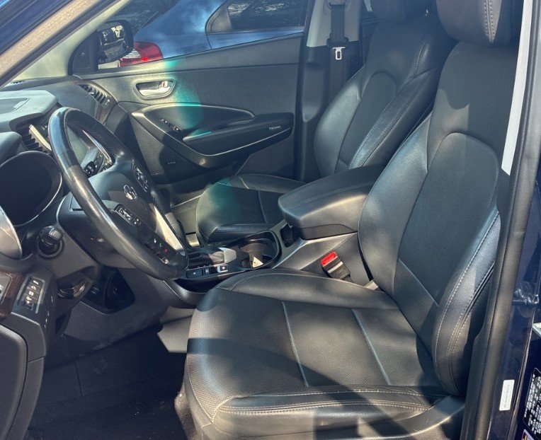 Used 2017 Hyundai Santa Fe Sport w/ 2.0T Ultimate Tech Package 05 image 9