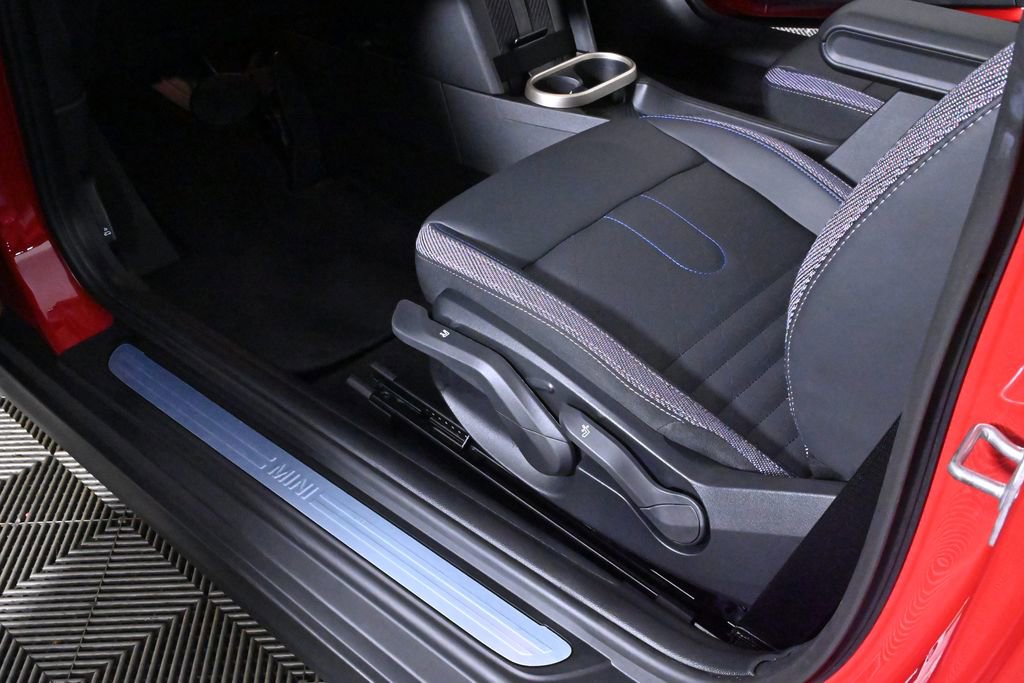Certified 2025 MINI Cooper S image 24