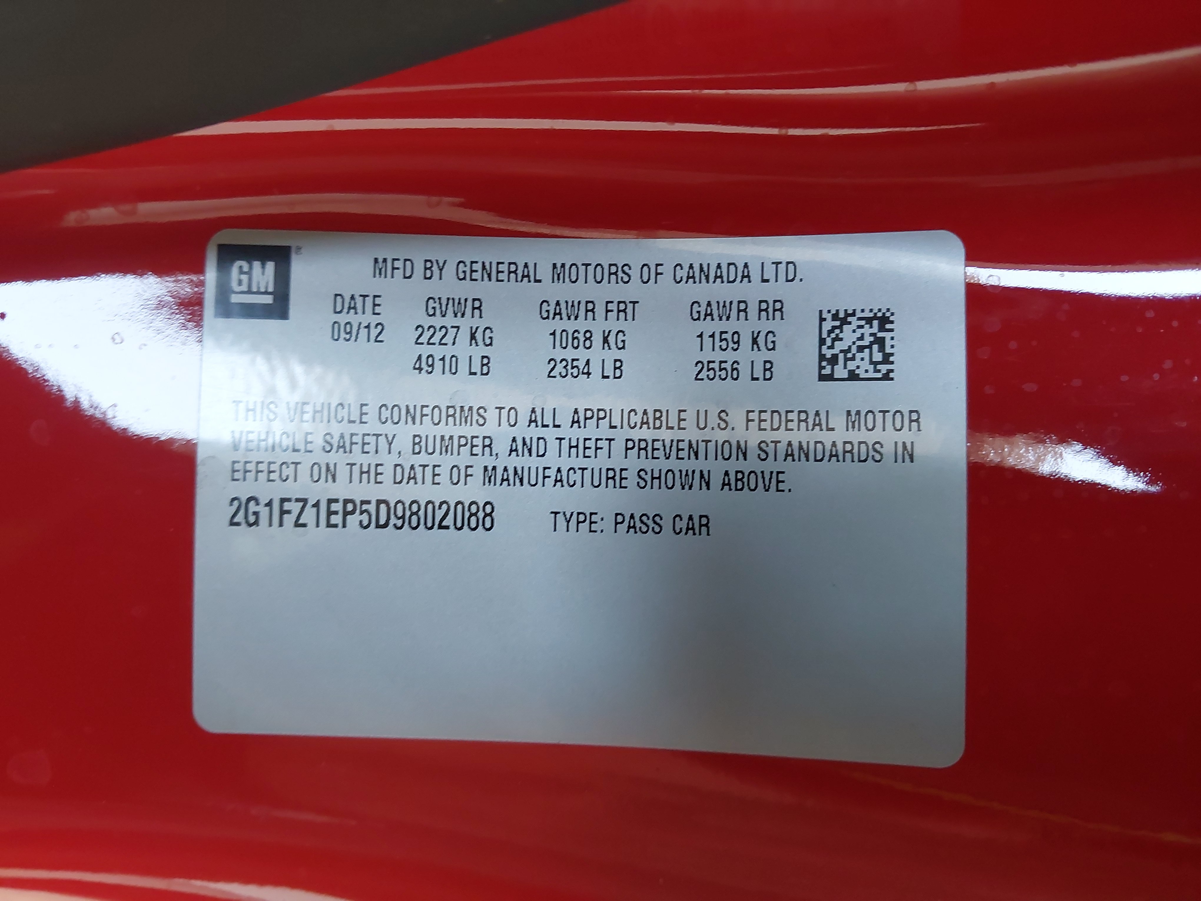 Used 2013 Chevrolet Camaro ZL1 w/ Gray Stripe Package RWD image 34