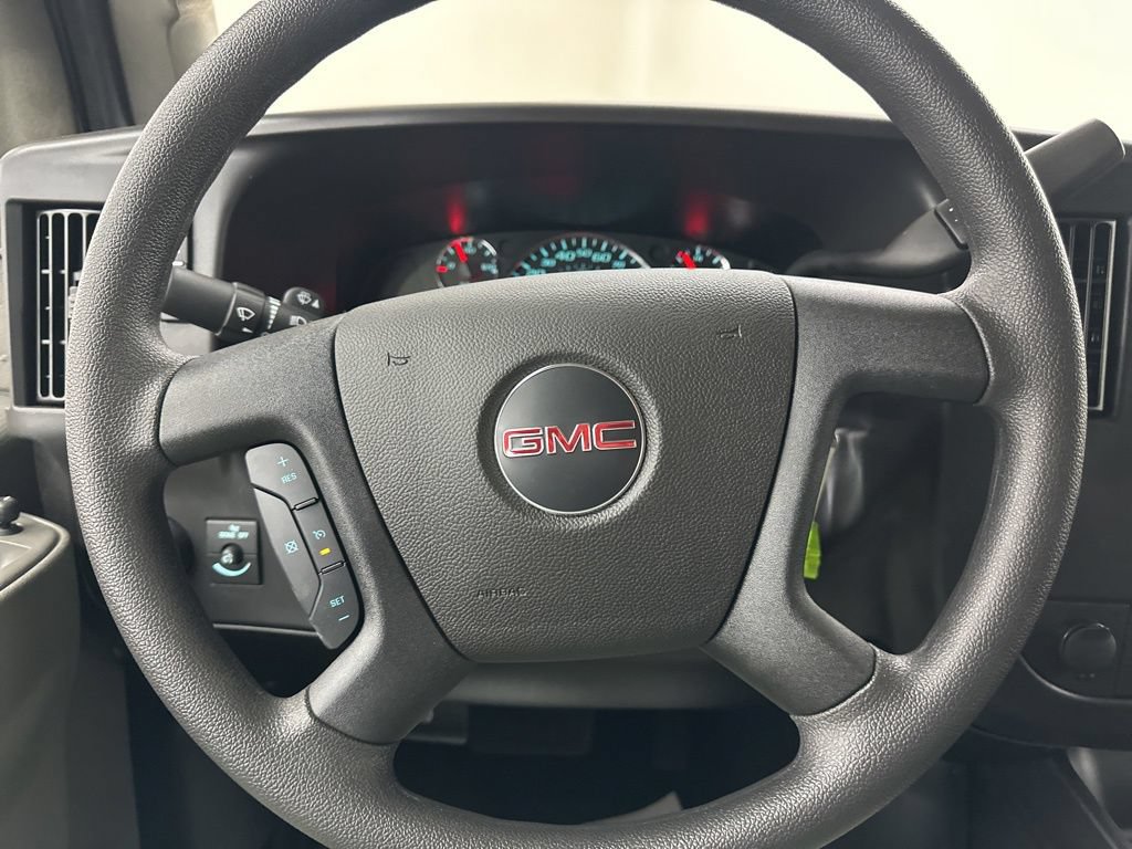 New 2026 GMC Savana 2500 w/ Driver Convenience Package RWD image 29
