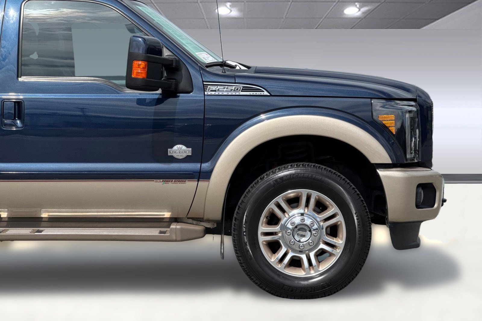 Used 2014 Ford F250 King Ranch w/ FX4 Off-Road Package AWD/4WD image 32