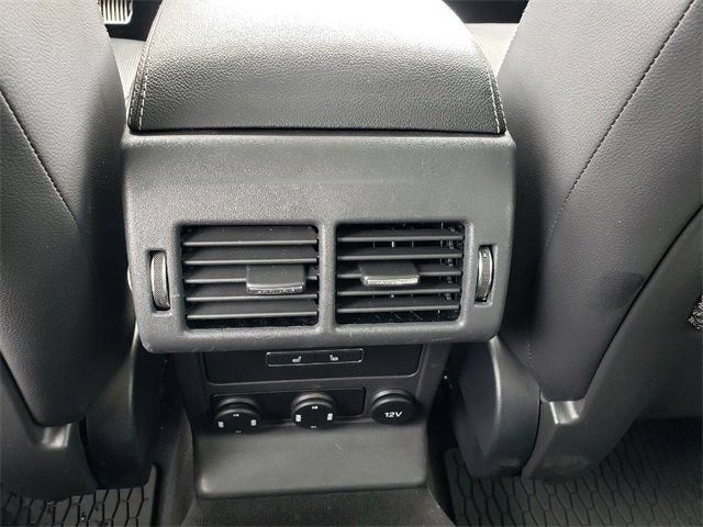 Used 2018 Jaguar F-PACE R-Sport AWD/4WD image 7