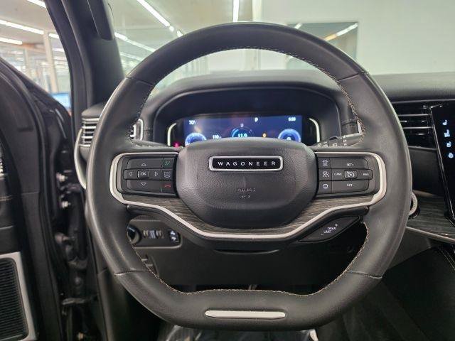 Used 2022 Jeep Wagoneer Series II w/ Premium Group I AWD/4WD image 16