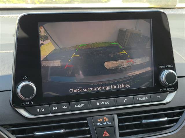 Used 2024 Nissan Altima 2.5 SV FWD image 27