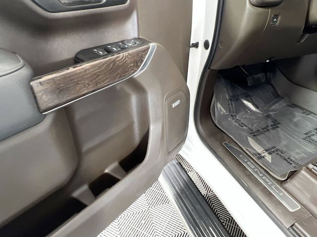 Used 2021 GMC Sierra 1500 Denali w/ Denali Ultimate Package AWD/4WD image 13