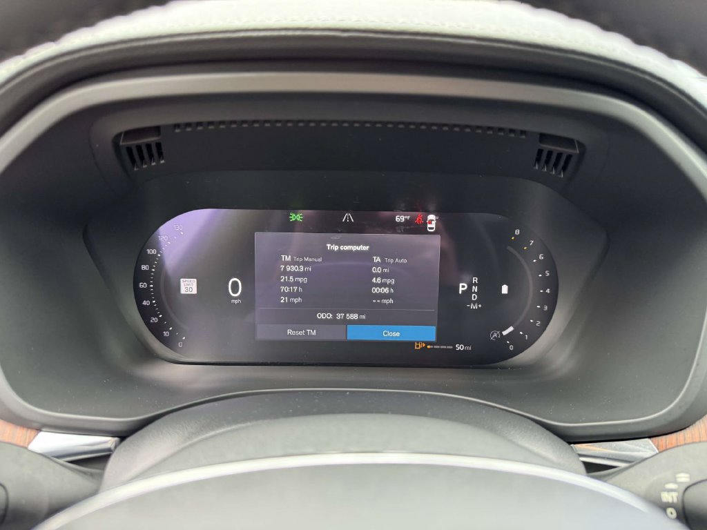 Used 2023 Volvo XC60 B6 Ultimate w/ Climate Package AWD/4WD image 22