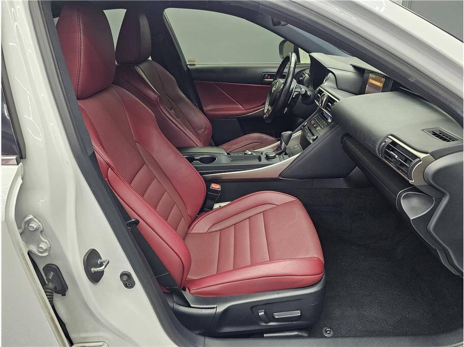 Used 2020 Lexus IS 350 F Sport w/ F Sport Package RWD image 14