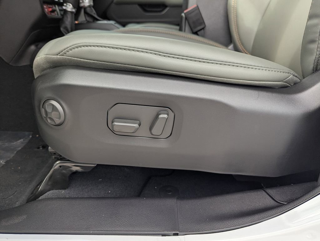 New 2026 Jeep Gladiator Mojave AWD/4WD image 13