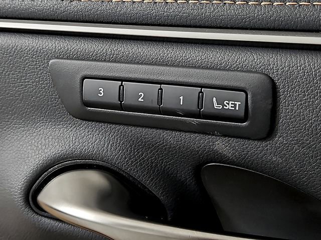 Used 2024 Lexus ES 300h w/ Premium Package image 28