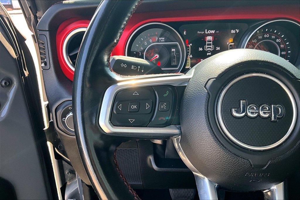 Used 2021 Jeep Wrangler Unlimited Rubicon AWD/4WD image 15