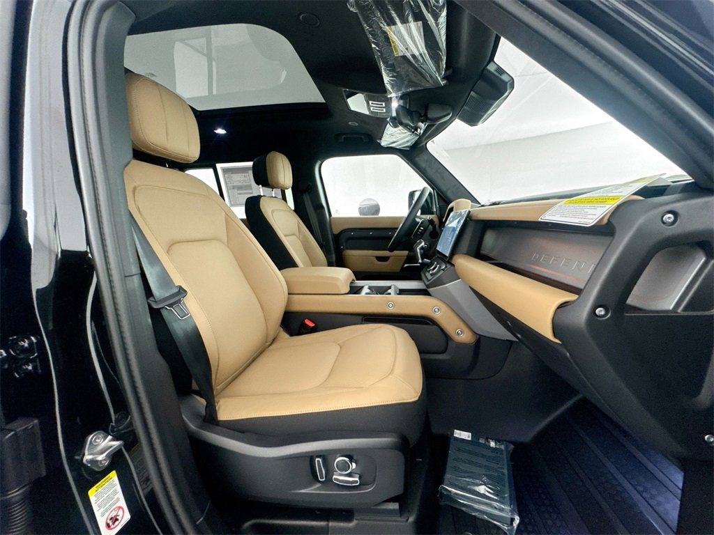 New 2026 Land Rover Defender 130 V8 image 28