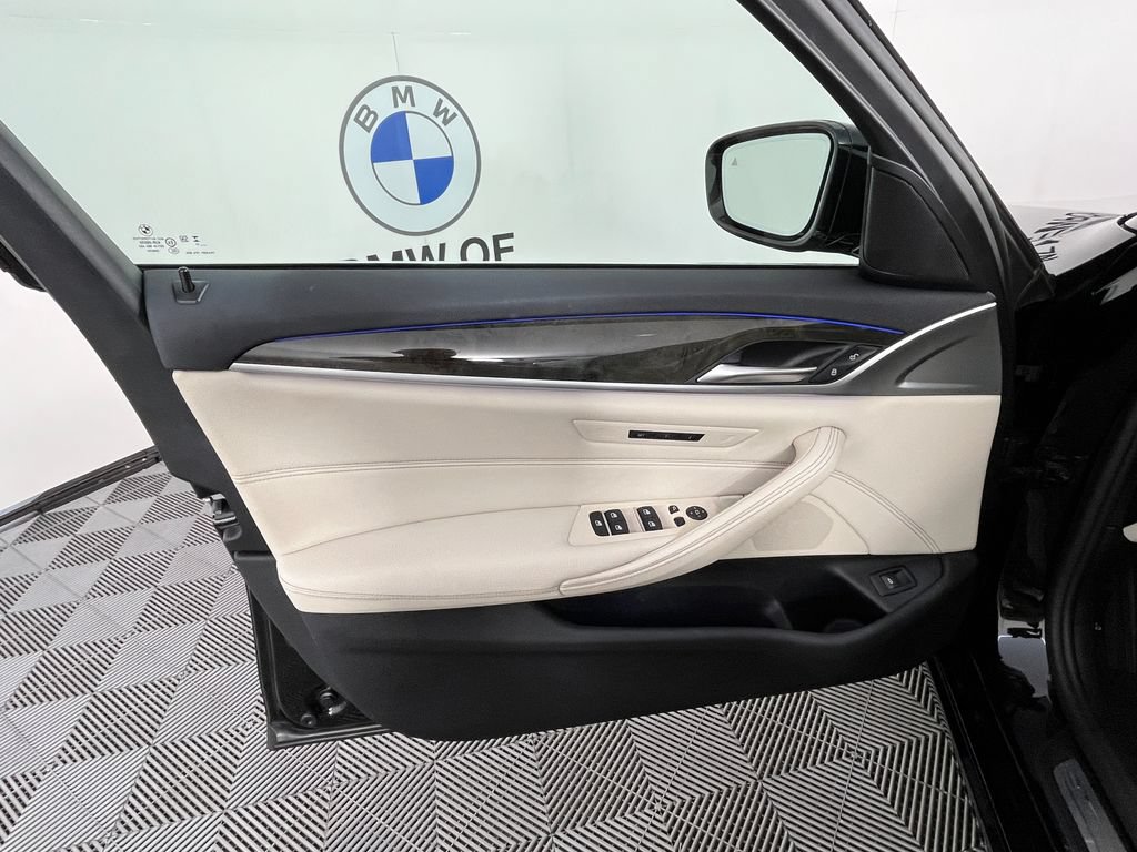 Used 2023 BMW 530i xDrive w/ Convenience Package AWD/4WD image 27