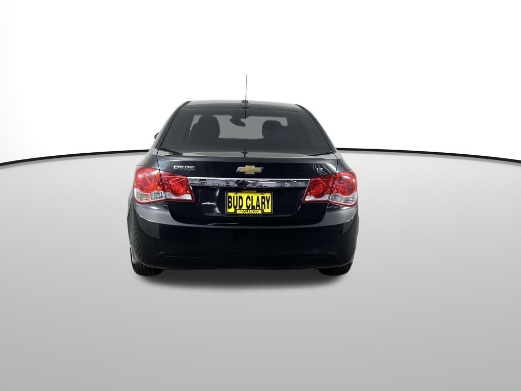 Used 2015 Chevrolet Cruze LT w/ Technology Package image 12