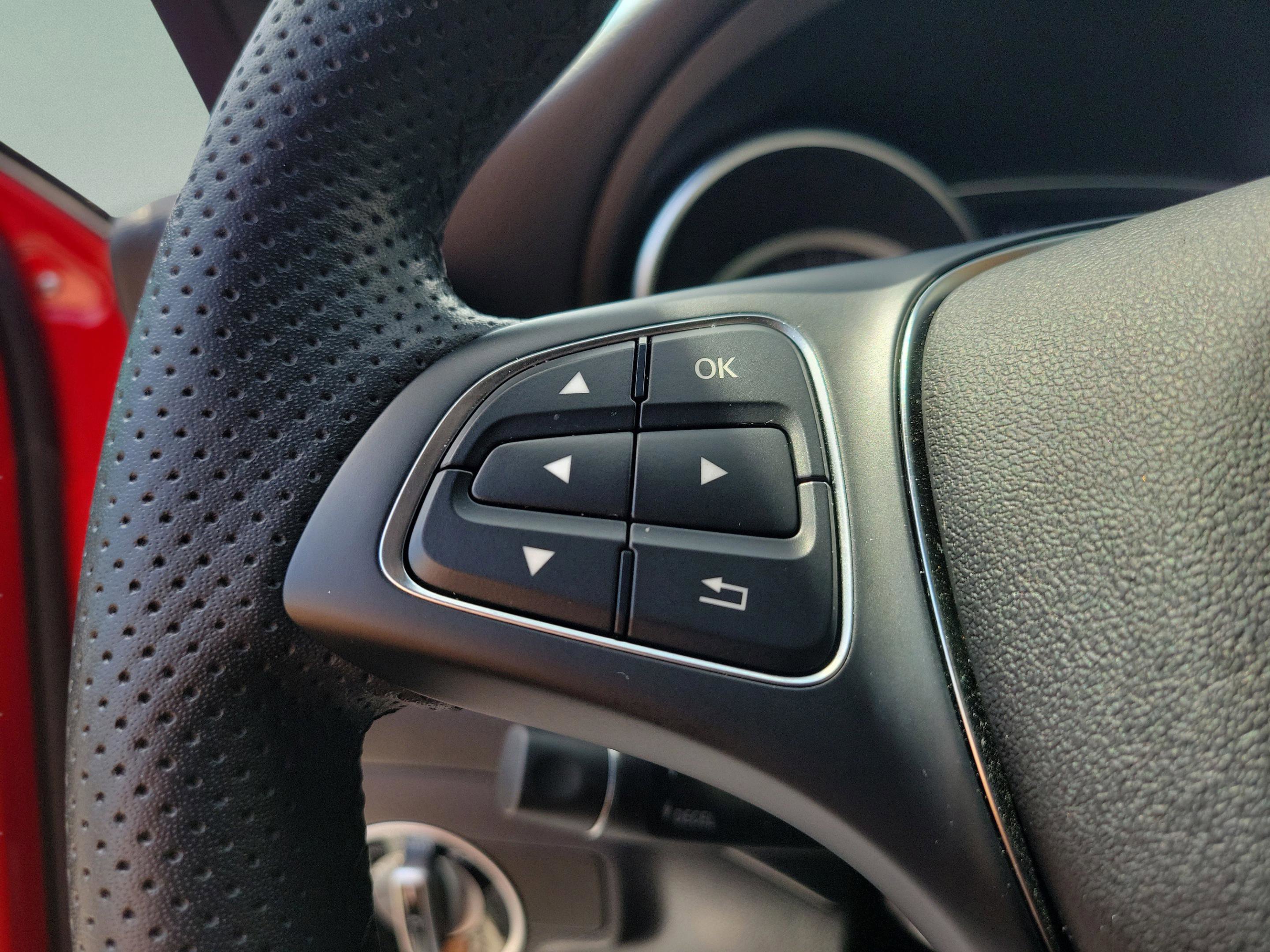 Certified 2019 Mercedes-Benz GLA 250 image 26