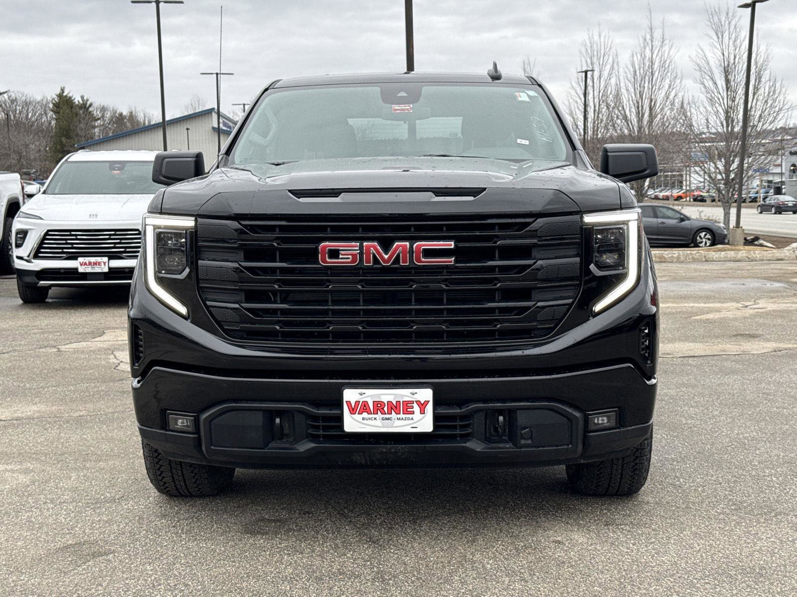 New 2026 GMC Sierra 1500 Elevation image 2