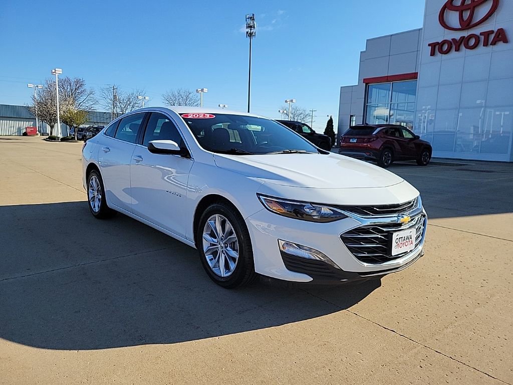 Used 2023 Chevrolet Malibu LT FWD image 1