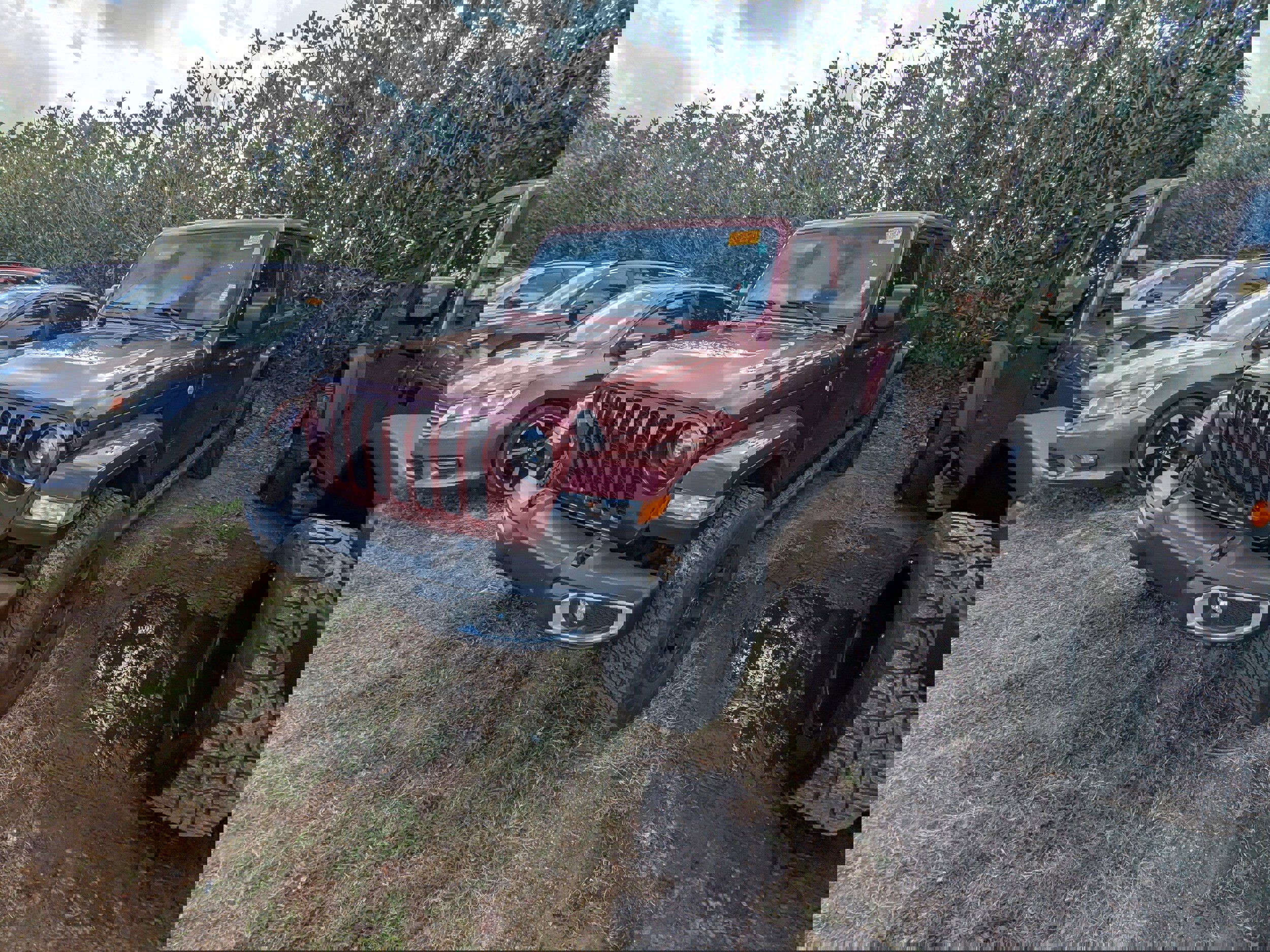 Used 2021 Jeep Gladiator Sport image 4