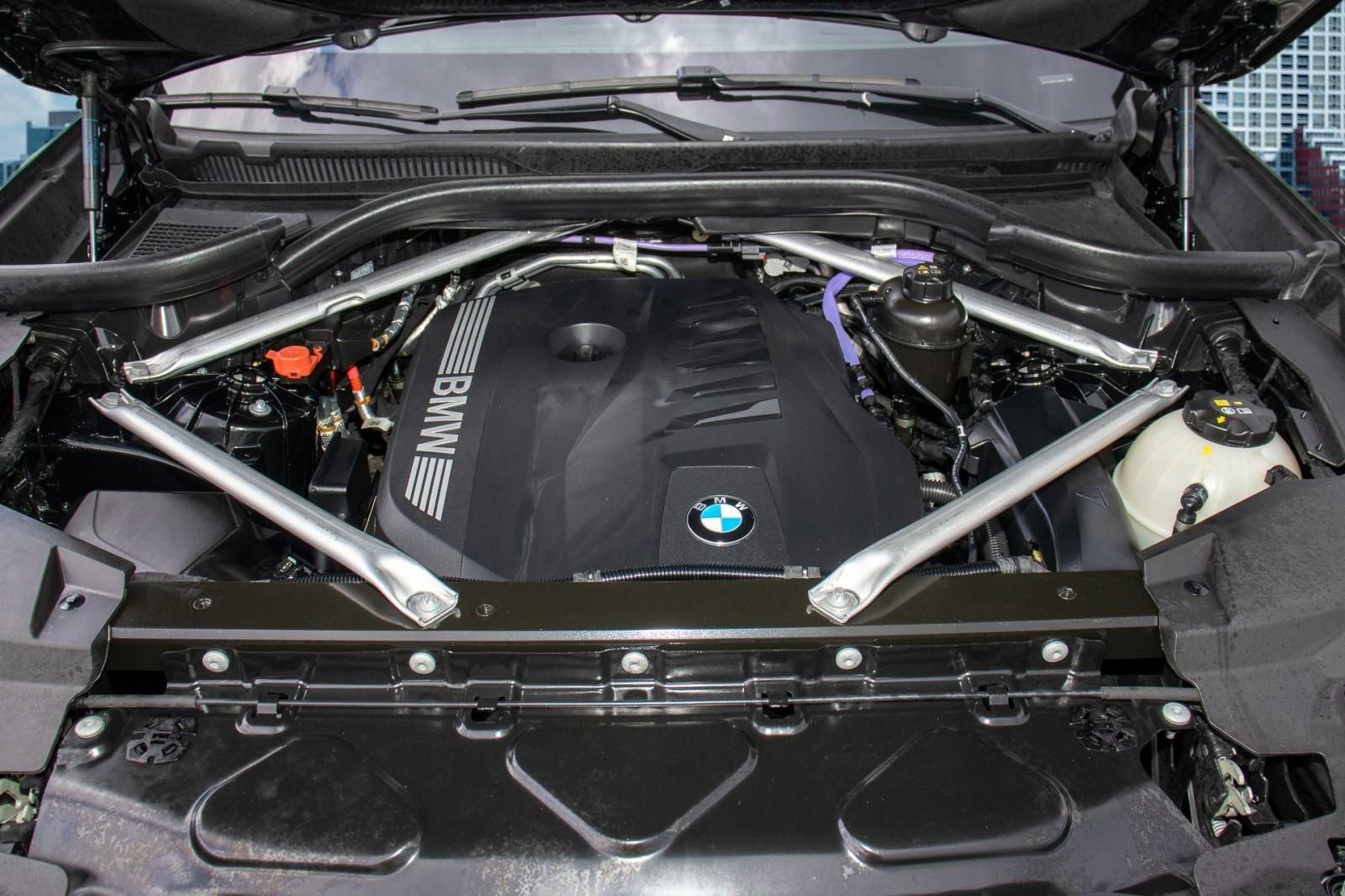 Used 2024 BMW X5 sDrive40i image 40