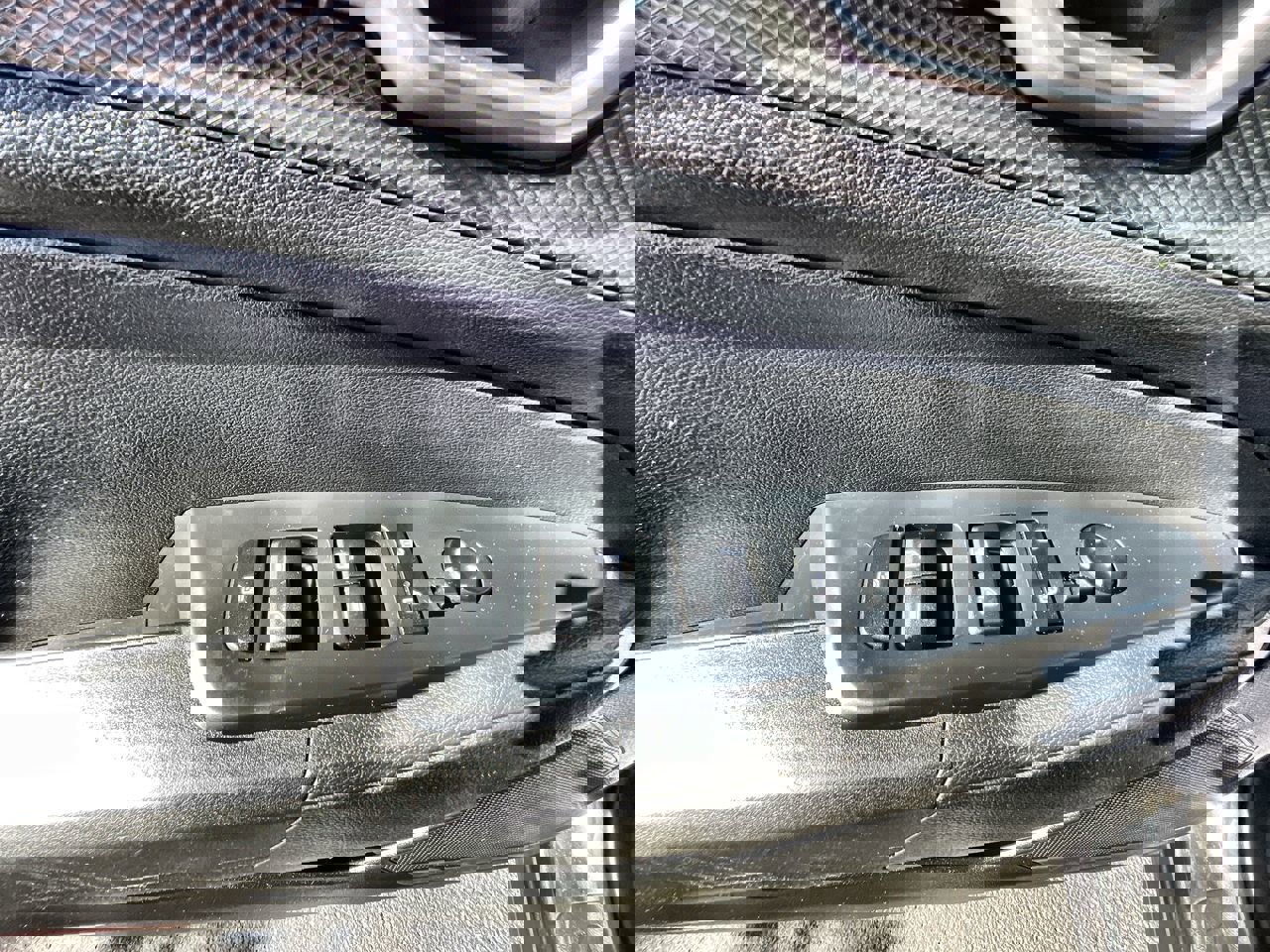 Used 2024 Kia Sportage LX image 21