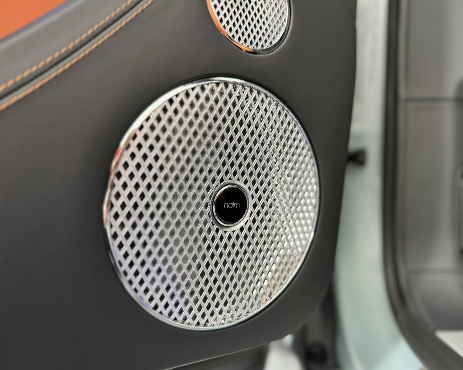 Used 2024 Bentley Continental GT Azure image 15