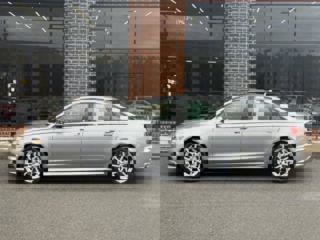 Used 2018 Audi A6 2.0T Premium Plus w/ Premium Plus Package image 2