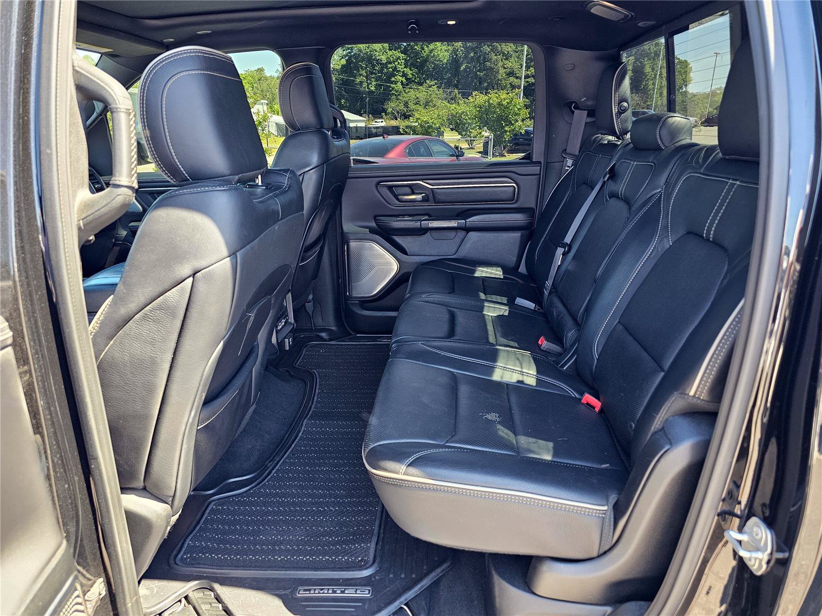 Used 2019 RAM 1500 Limited AWD/4WD image 34