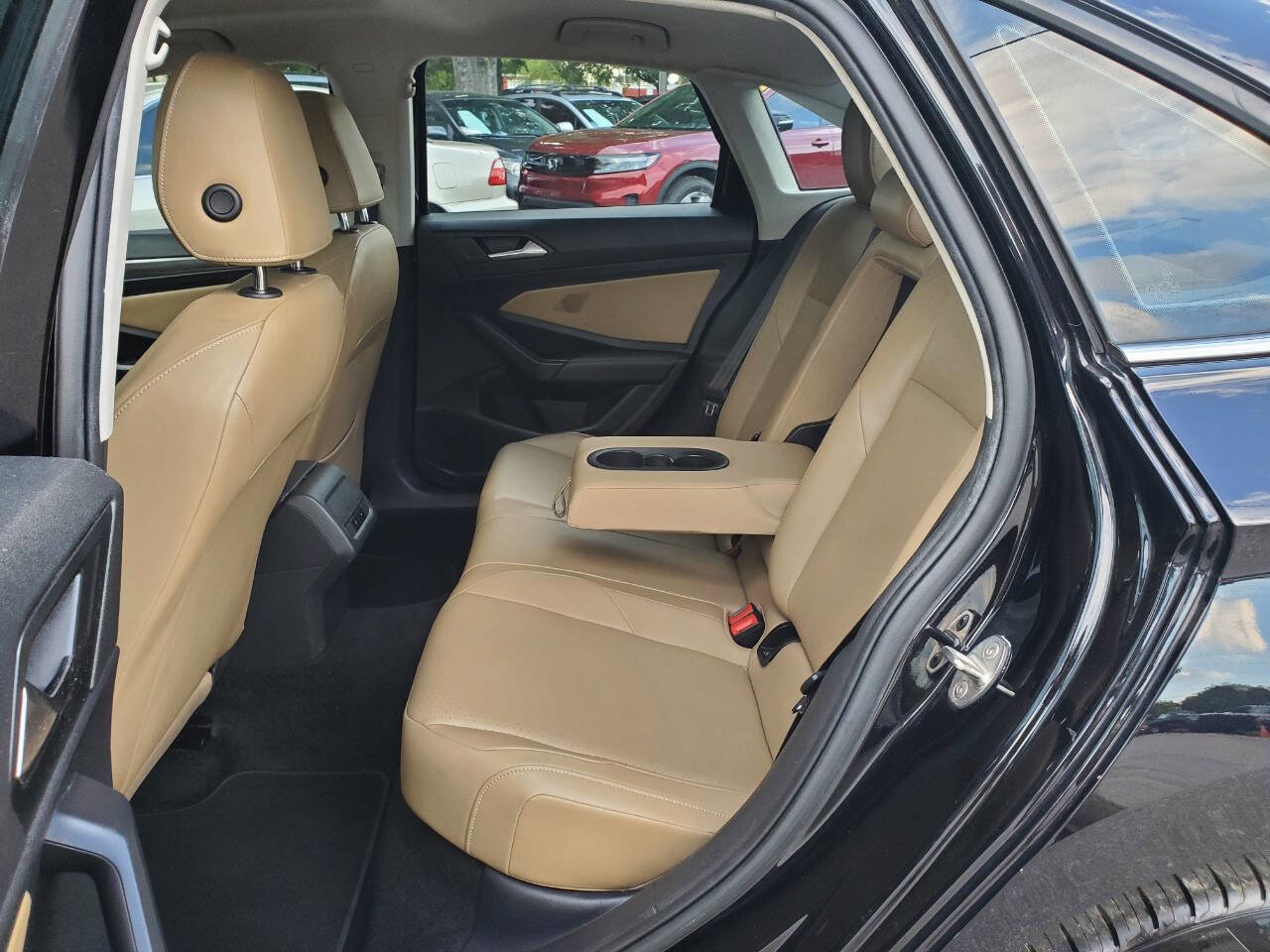 Used 2020 Volkswagen Jetta SEL FWD image 15