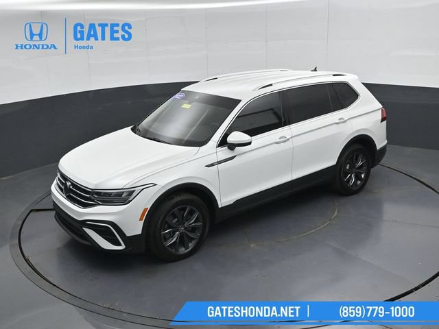 Used 2022 Volkswagen Tiguan SE FWD image 53