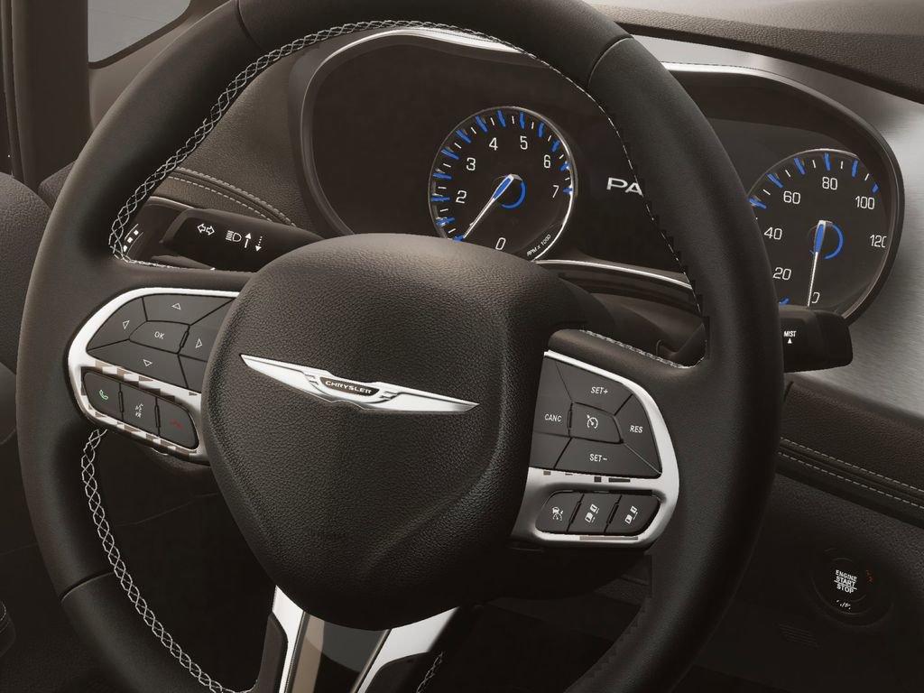 New 2026 Chrysler Pacifica Select image 10