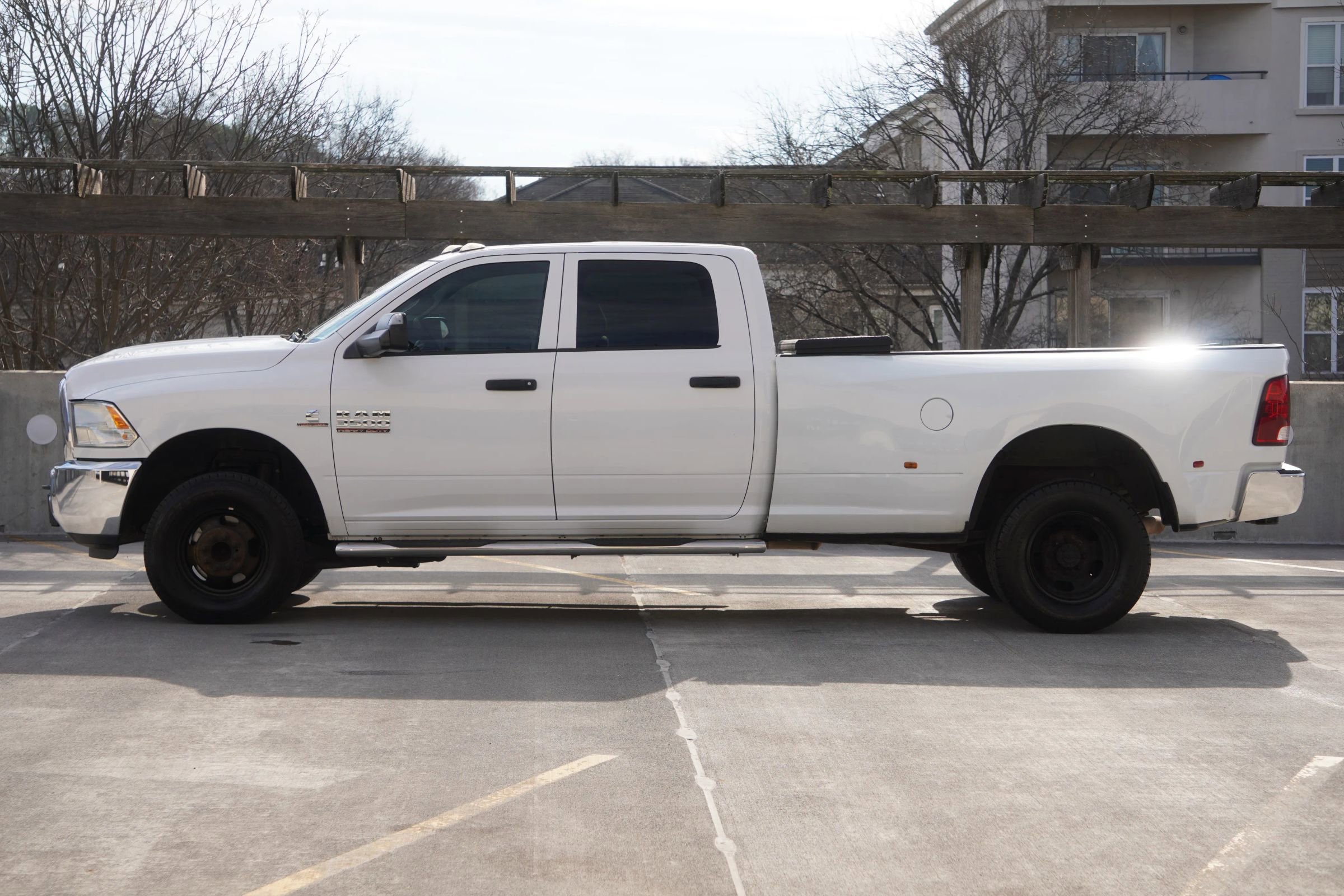Used 2018 RAM 3500 Tradesman w/ Chrome Appearance Group image 7