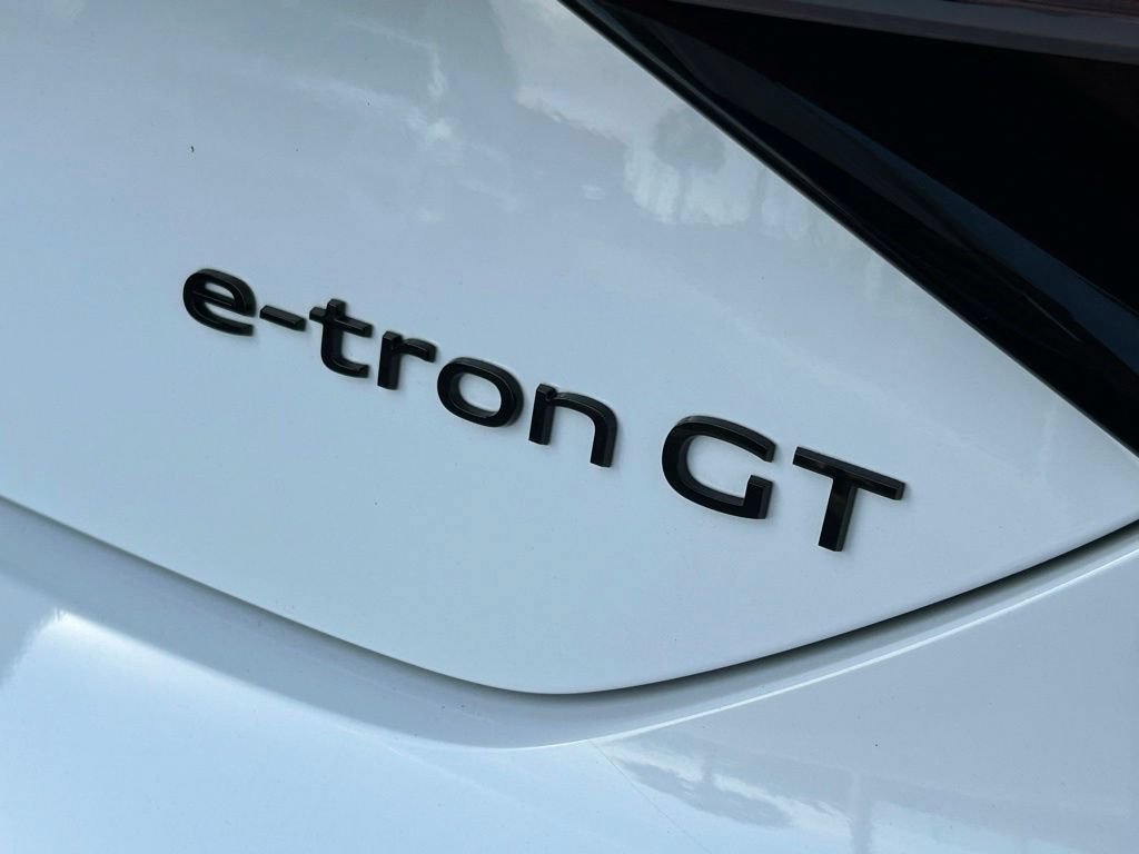 Used 2025 Audi S e-tron GT Premium Plus AWD/4WD image 49