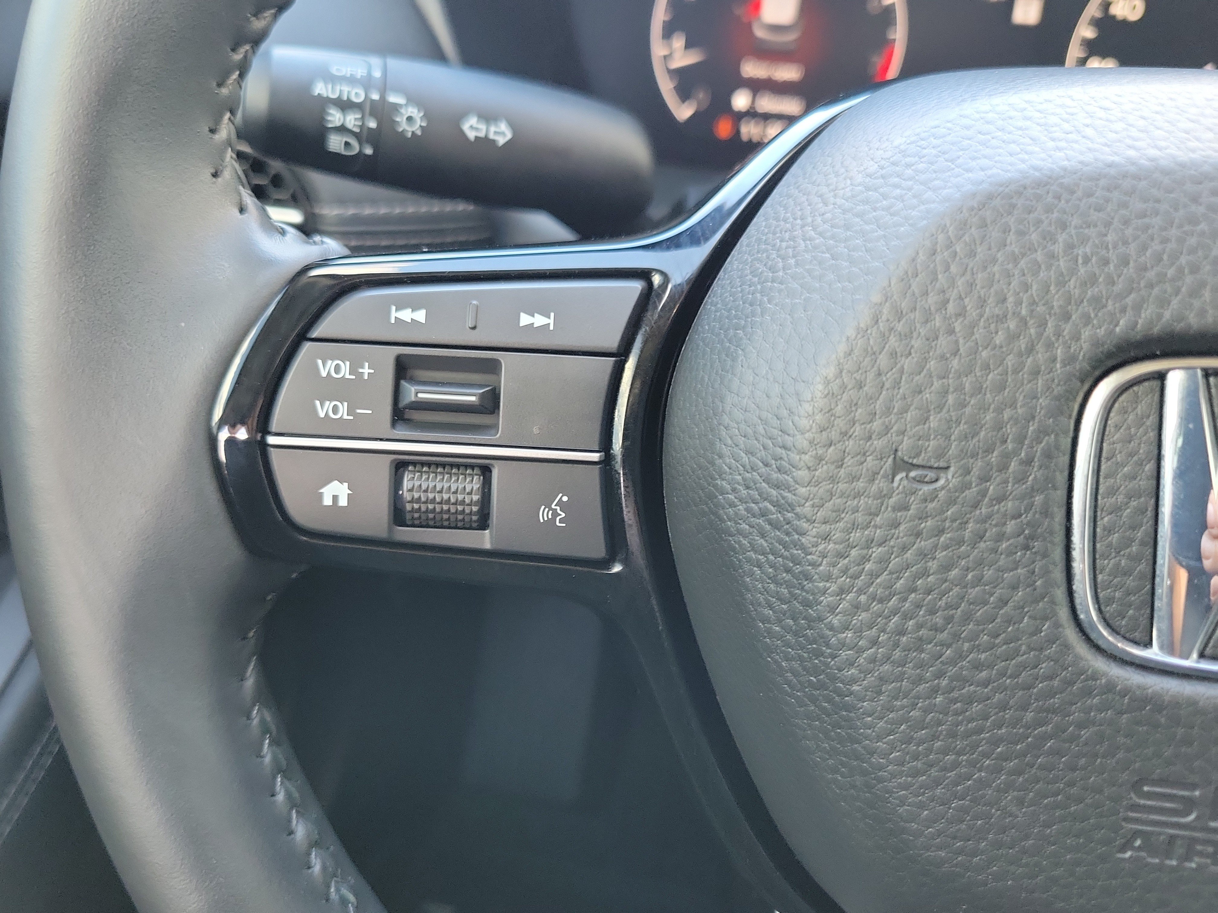 Used 2024 Honda HR-V EX-L image 22