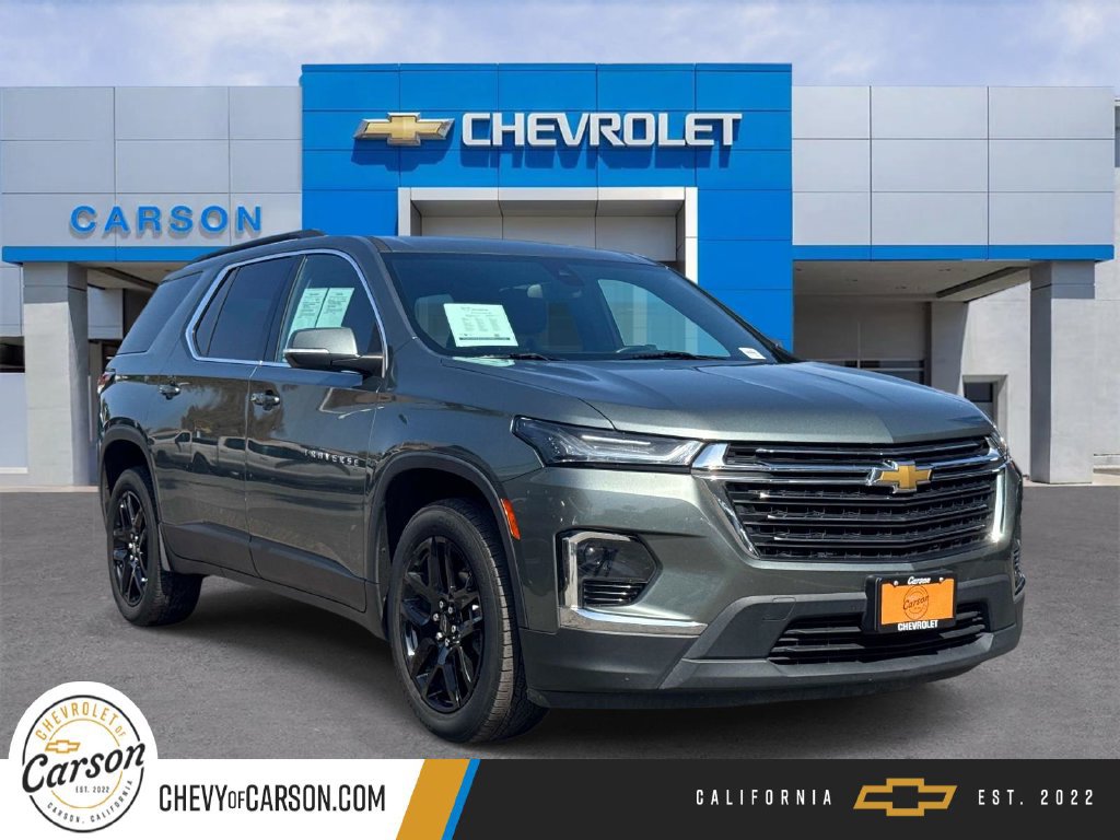 Used 2023 Chevrolet Traverse LT FWD image 1