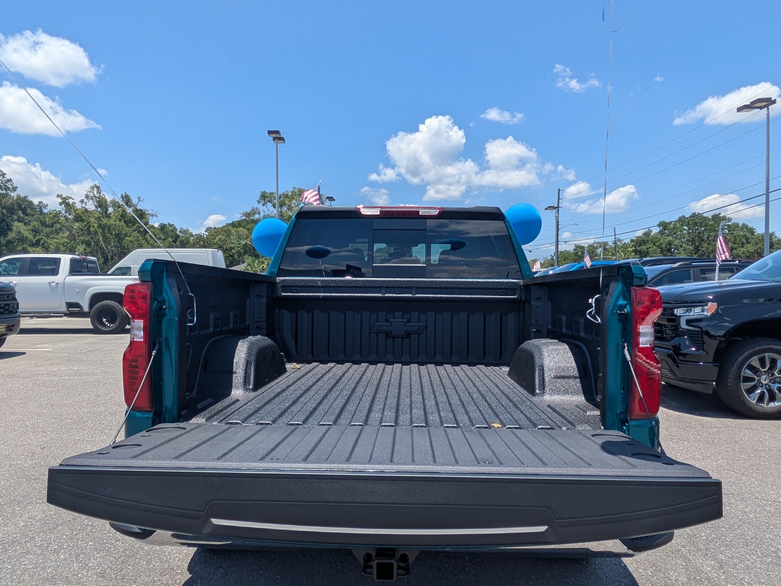 New 2026 Chevrolet Silverado 1500 LT w/ Safety Package AWD/4WD image 14