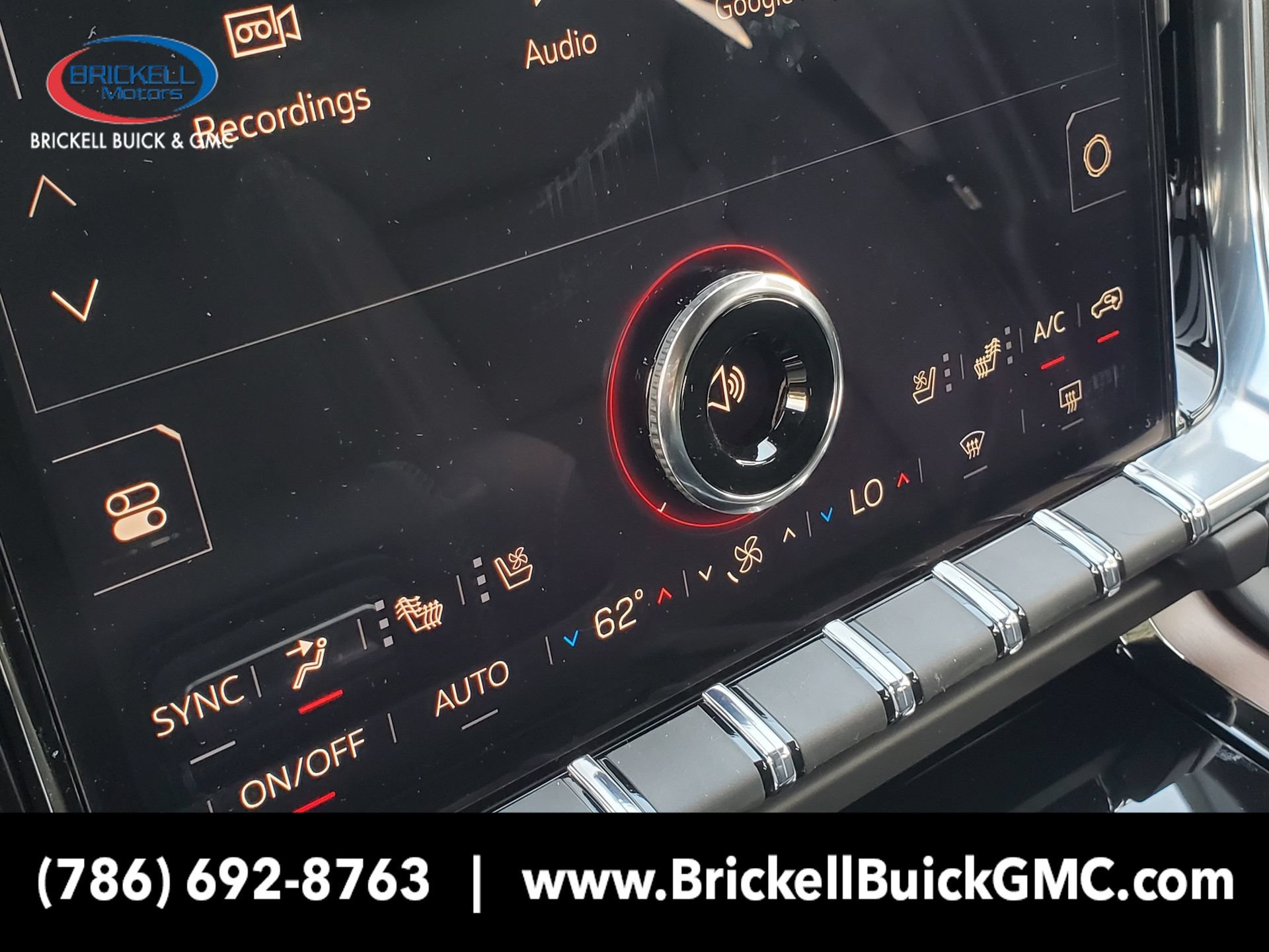 New 2026 GMC Yukon XL Denali w/ Advanced Technology Package RWD image 30