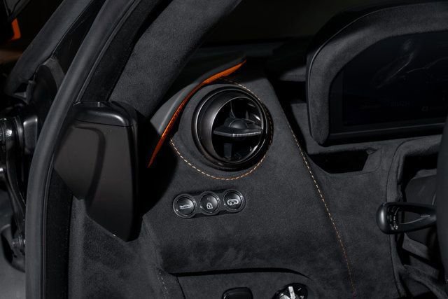 Used 2019 McLaren 720S Performance image 11