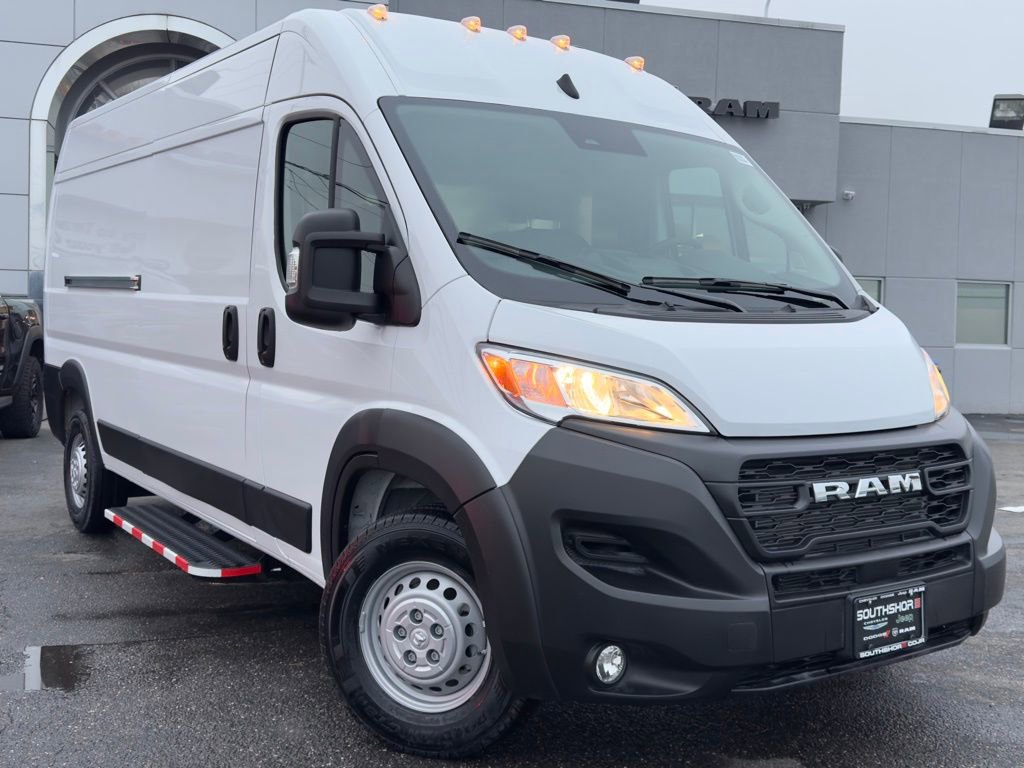 Used 2025 RAM ProMaster 2500 w/ Convenience Group image 1