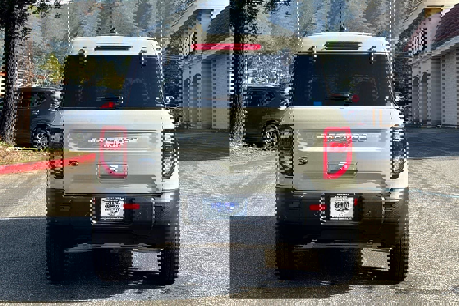 Certified 2025 Ford Bronco Sport Big Bend w/ Convenience Package image 5