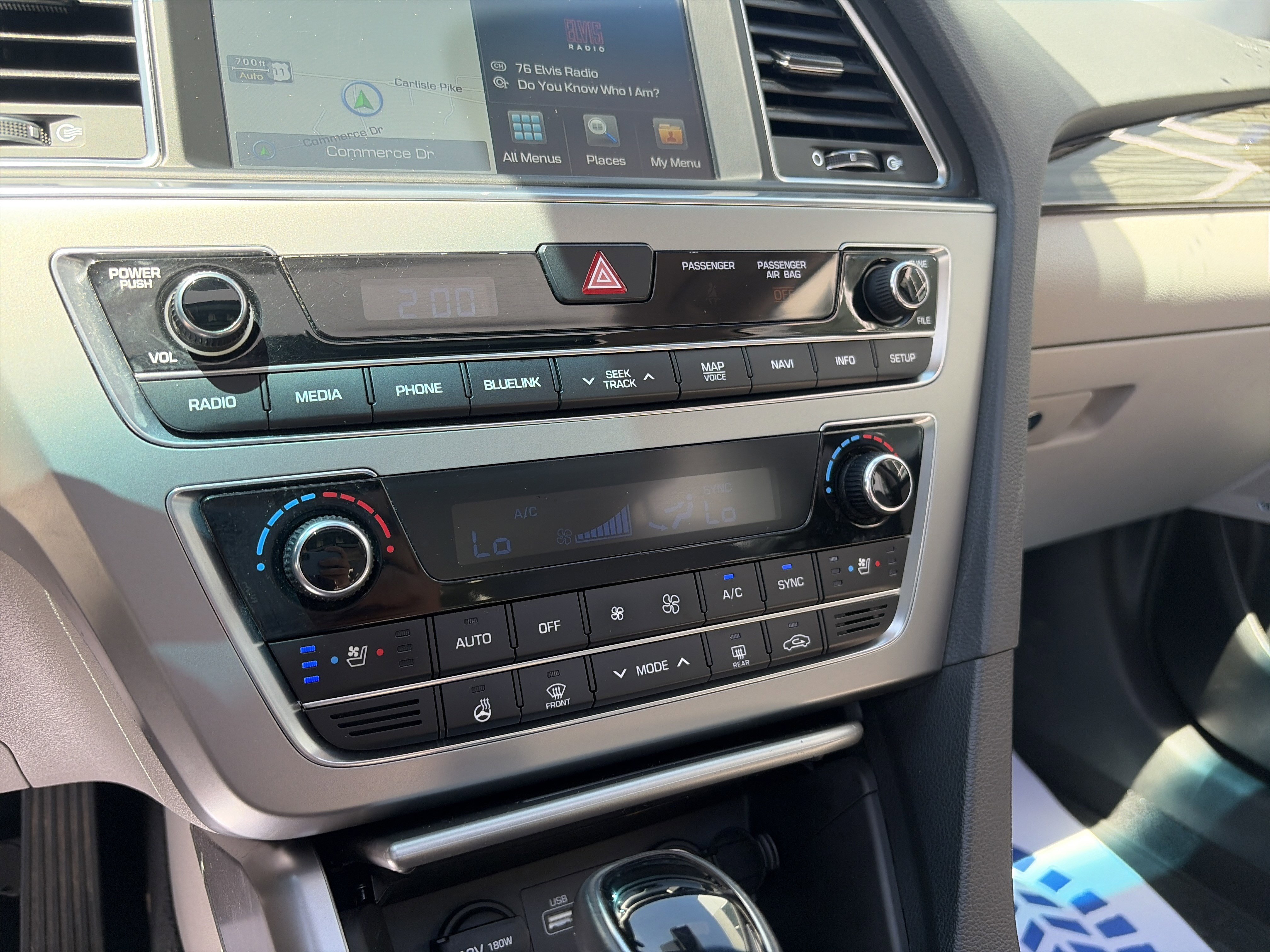 Used 2015 Hyundai Sonata Limited w/ Option Group 06 FWD image 37