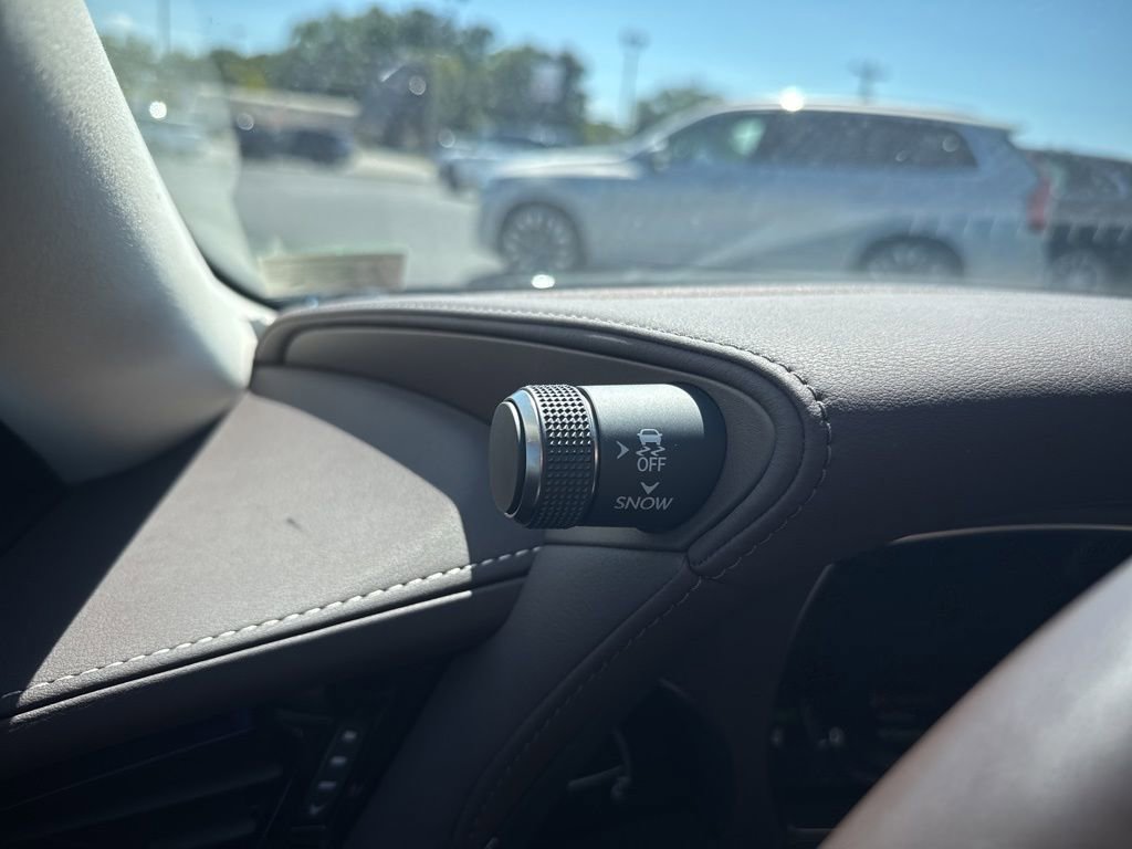 Used 2019 Lexus LS 500 AWD image 35